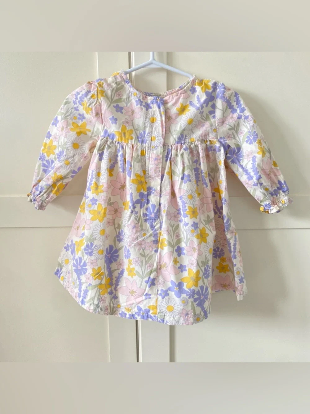 Joe Fresh 100% Cotton Floral Smocked Pastel Spring Dress in Size 6-12M - Picture 2 of 7